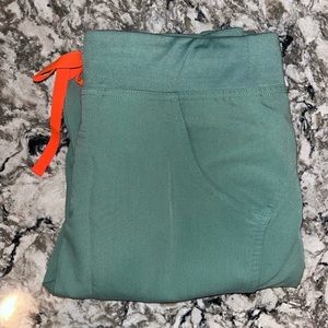 Figs Kade style jade bottoms